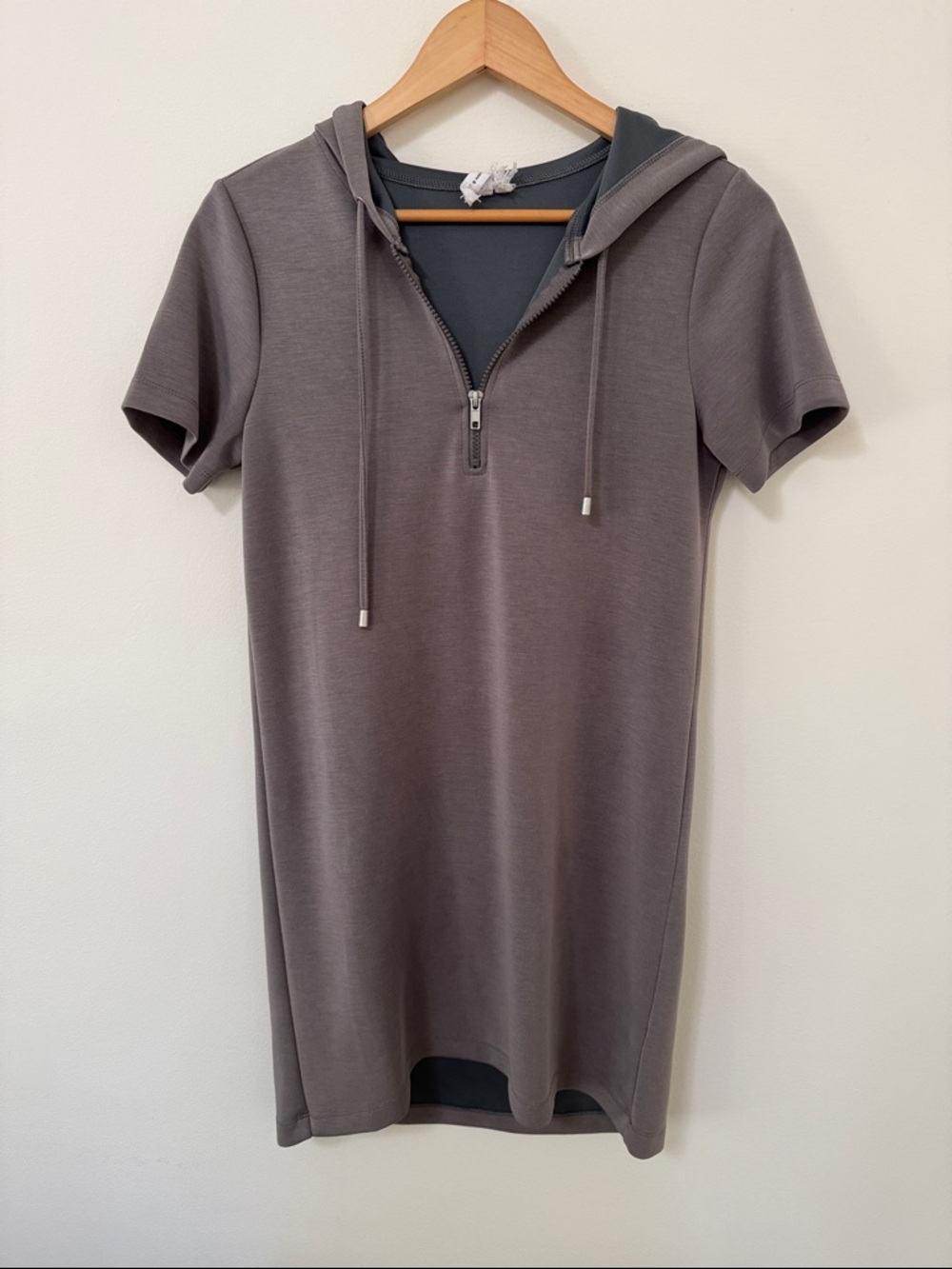 Cable & Gauge Gray Tunic Hoodie